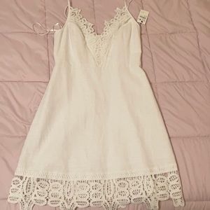 White sundress Laundry by Shelli Segal